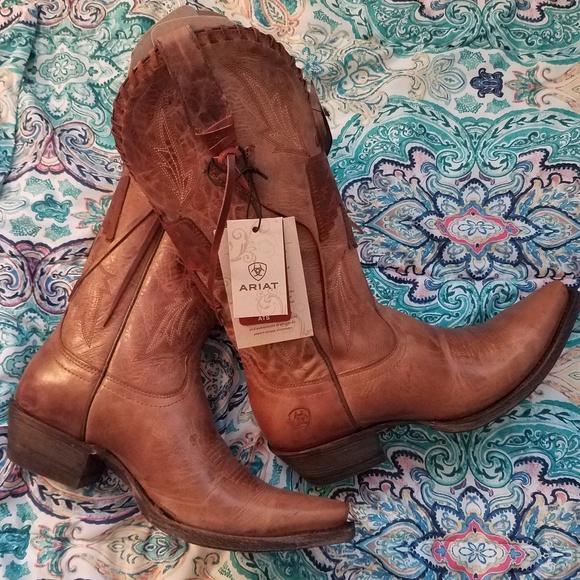 Ariat Shoes - *Thanksgiving Sale* Ariat Thunderbird X-toe Boots